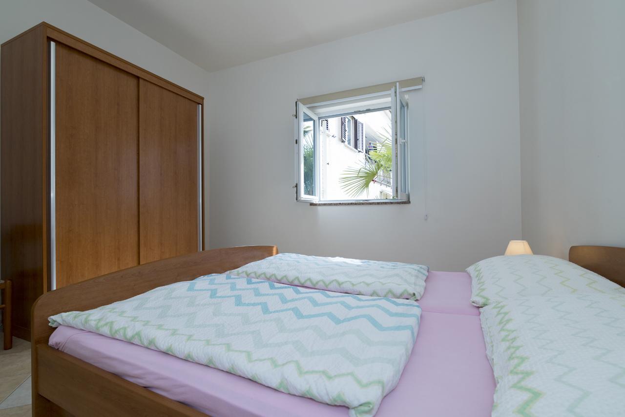 Apartments Kori Funtana Extérieur photo