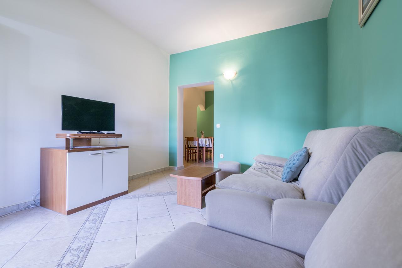 Apartments Kori Funtana Extérieur photo